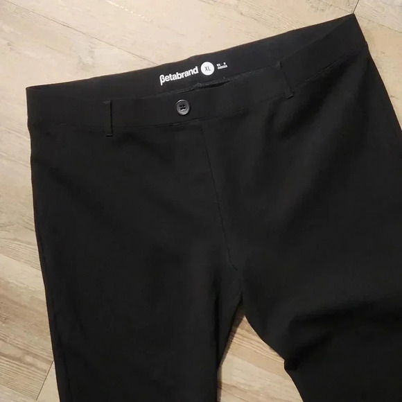 Betabrand Cropped Stratch Dress Pant - Picture 3 of 6